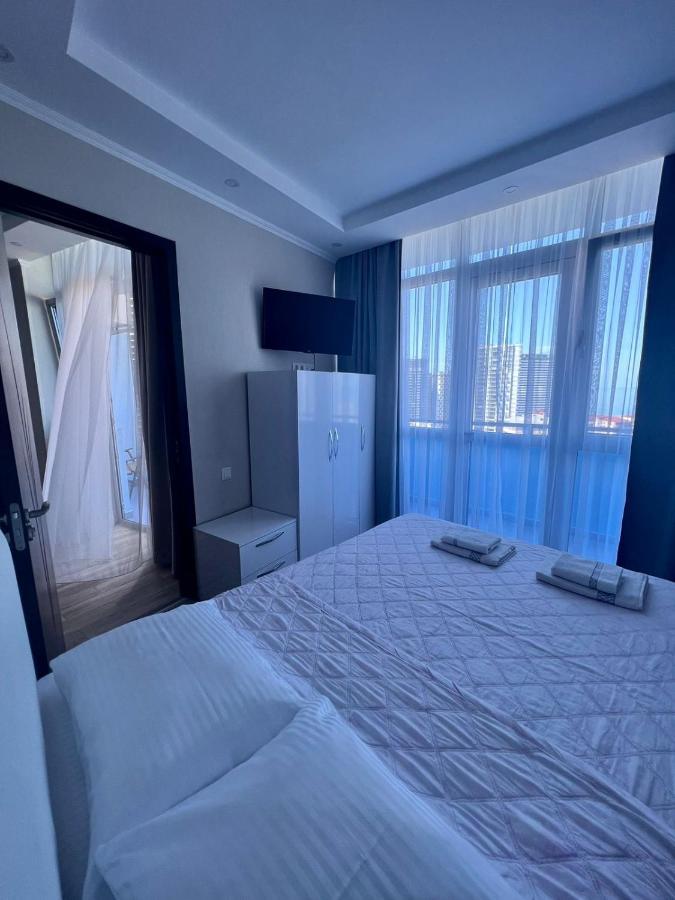 Luxure Apartments Batumi Exterior foto